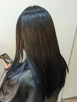 セミロング カラー ✨METEO導入店✨ 髪質改善×縮毛矯正のヘアスタイル