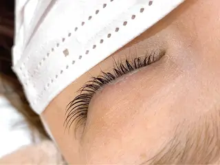 マツエク・マツパ YELLIO所属・YELLIO (エーリオ)のマツエク・マツパデザイン