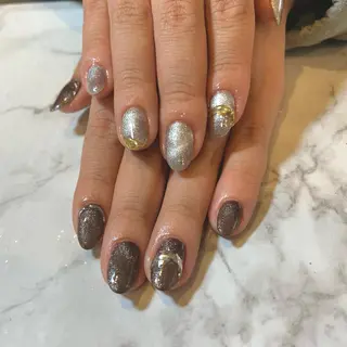 ネイル 岸本 みなみのネイルデザイン