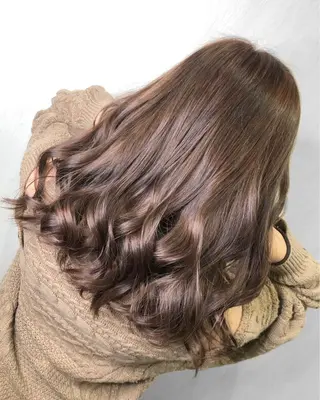 セミロング カラー ハイトーン/韓国風 🤍Nacchi🐈のマツエク・マツパデザイン