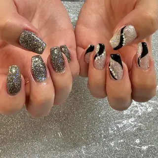 ネイル VIERU 🌈🎀💖のネイルデザイン