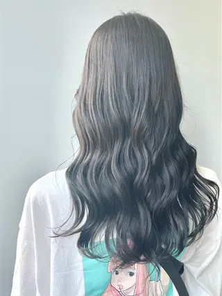 ロング カラー IT by ALBUM八王子店のヘアスタイル