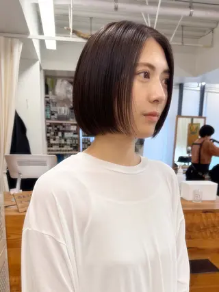 ショート kos所属・西室隆義 二子玉川/艶カラーのヘアスタイル