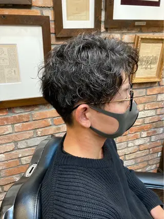 ミディアム パーマ メンズ 田中 瑠星のヘアスタイル
