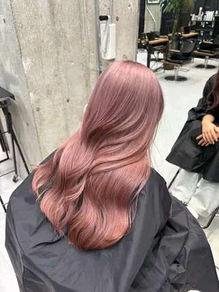 ロング カラー 🌺kaede🌺 W colorのヘアスタイル