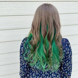 ロング カラー RUBEUS【ルベウス】所属・✨艶々カラー🎨 杉本賢人のヘアスタイル