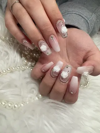 ネイル ＆ME アンドミーのネイルデザイン