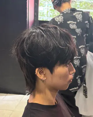 ミディアム パーマ メンズ 難波/メンズウルフ・ フェザーパーマ鶴田文のヘアスタイル