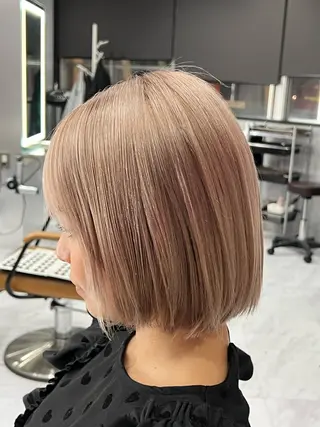 カラー grow北千住店所属・ハイトーン✨最新髪質 改善👩ryuyaのヘアスタイル