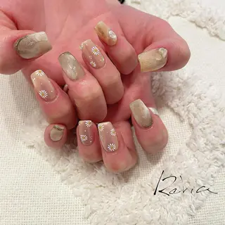 ネイル revia所属・ERI Nailistのネイルデザイン