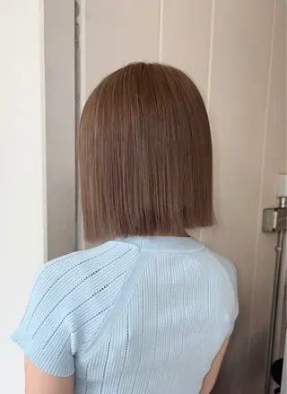 ショート カラー ひなの/透明感 カラー/レイヤーのヘアスタイル