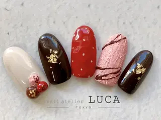 ネイル ネイルアトリエルカ スタッフのネイルデザイン