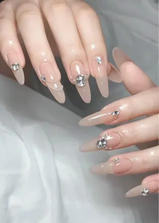 ネイル Destiny Nailsのネイルデザイン