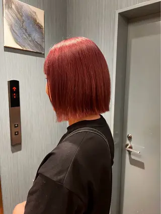 ショート 銀座✨綺麗になれる ストレート✨中山蓮のヘアスタイル