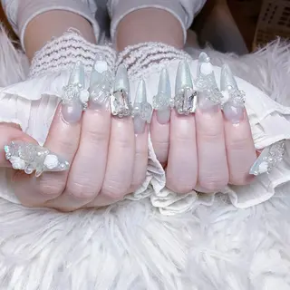 ネイル 🩵Yun nail Salon 🩵のネイルデザイン