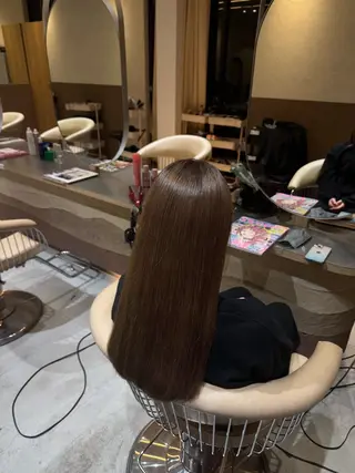 ロング ラフィスヘアーヴィレ所属・赤羽根 周のヘアスタイル