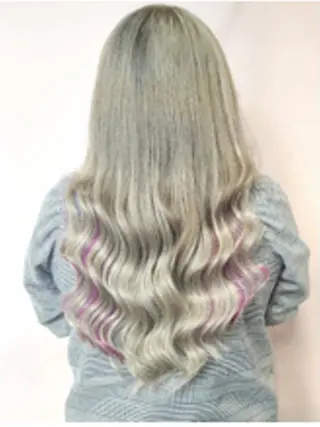 ロング 大阪レミーエクステ チビ編み込みのヘアスタイル