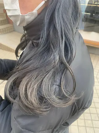 ロング カラー Liike所属・🎀透明感カラー🎀 Yurinoのヘアスタイル