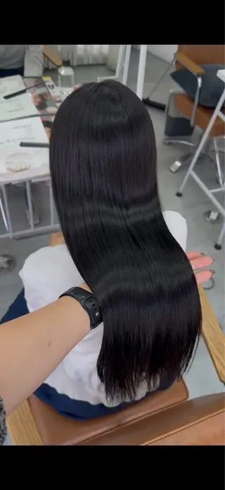 ロング 髪質改善/グレージュ サラサ🩶ᩚのヘアスタイル
