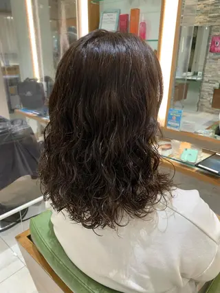 ミディアム パーマ 高橋友里亜 /フリーランスのヘアスタイル