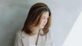 カラー 柳川 ことねのヘアスタイル