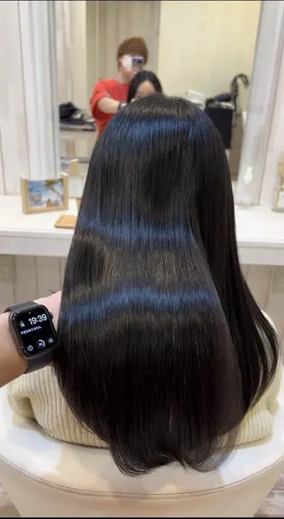 ロング カラー 佐藤史哉* 韓国レイヤー赤み除去のヘアスタイル