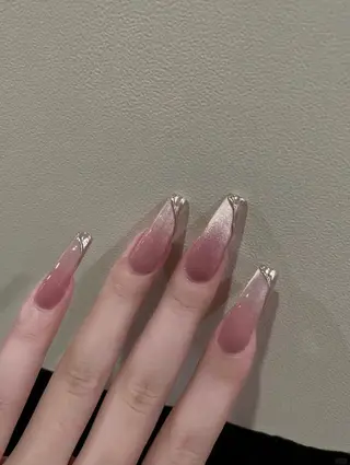 ネイル The one 井上のネイルデザイン