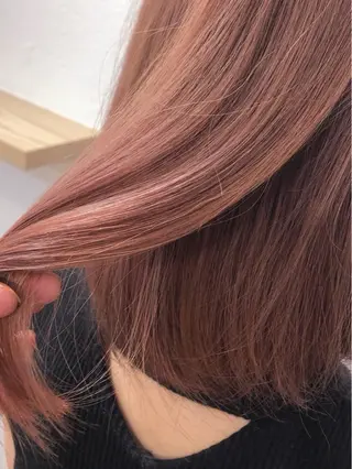 ミディアム カラー ⭐️韓国髪質改善 レイヤー⭐️亀山努のヘアスタイル