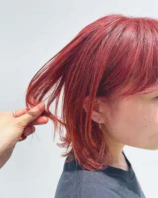 ミディアム カラー 増井 歩夢のヘアスタイル