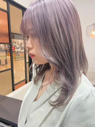セミロング カラー ヘアアレンジ 小倉 愛里のヘアスタイル