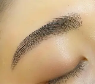 アイブロウ 自由が丘 Anrireのマツエク・マツパデザイン