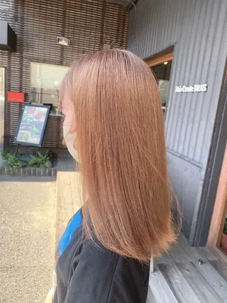 カラー BRAS ナカガワのヘアスタイル