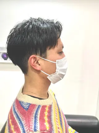 ショート メンズ 心斎橋バレイヤージュ 小林勝貴のヘアスタイル