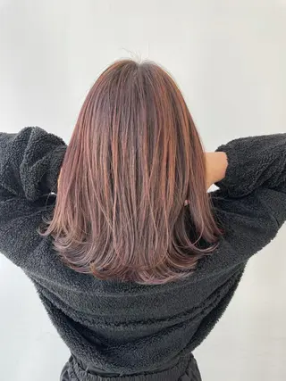 ミディアム カラー 🦄インナーカラー 🦄貫井彩花のヘアスタイル