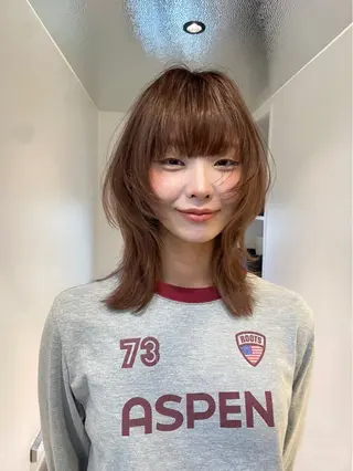 ミディアム ヒガセ コハのヘアスタイル