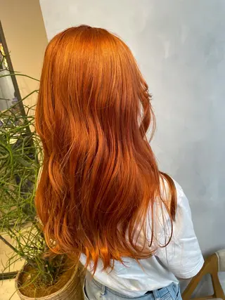 セミロング カラー 🔷ダブルカラーハイ トーン🔷櫻井走のヘアスタイル