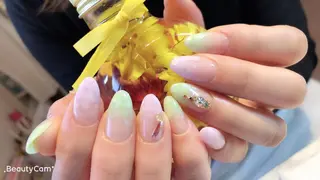 ネイル salon de Tiaraのネイルデザイン