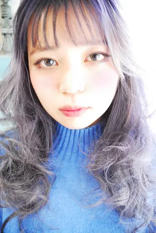 ロング カラー パーマ ヘアアレンジ メンズ アイブロウ 表参道Lise おおいしおりのヘアスタイル