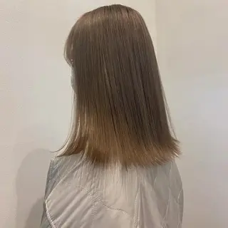セミロング 林 優花のヘアスタイル