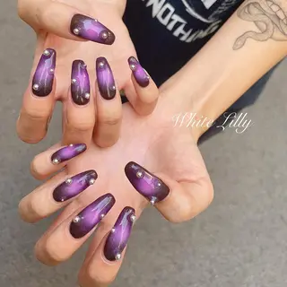 ネイル White lily所属・牧田 雅世のネイルデザイン