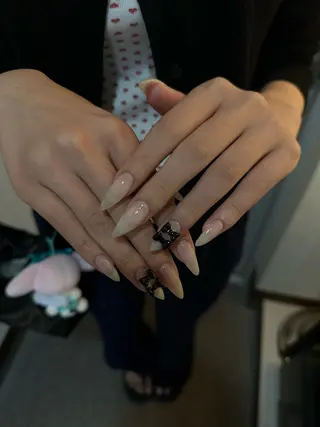 ネイル REY NAIL博多所属・加藤 香乃のネイルデザイン