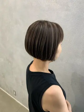 ショート カラー kanon hair所属・新木 愛花のヘアスタイル