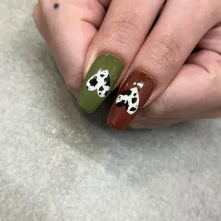 ネイル 【やり放題専門店】 スカルプ&長さ出しのネイルデザイン