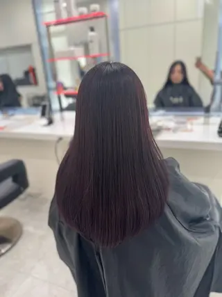 ロング カラー 透けるやわらか艶髪♡ ナチュラルストレートのヘアスタイル