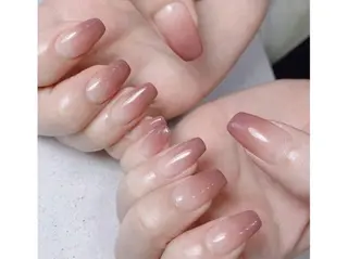 ネイル 勝どきホワイトニング titti 旭花菜のネイルデザイン
