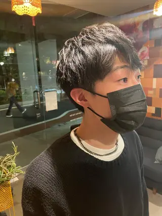 パーマ メンズ 岬 弘人のヘアスタイル