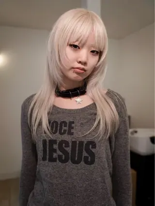 セミロング カラー ブリーチ/似合わせ Kaito🦕/栄のヘアスタイル