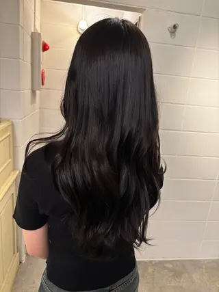 ロング S.HAIR SALON所属・オリーブカラー/ レイヤー/表参道のヘアスタイル