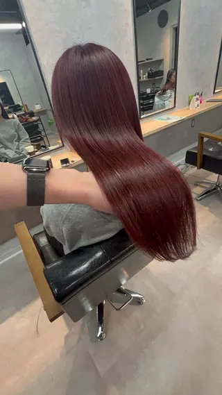 ロング motoトップカラー リスト/ブリーチカラのヘアスタイル