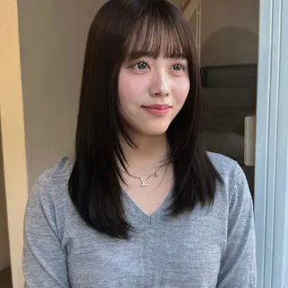 ミディアム カラー akari/ 透明感/ワンカラーのヘアスタイル